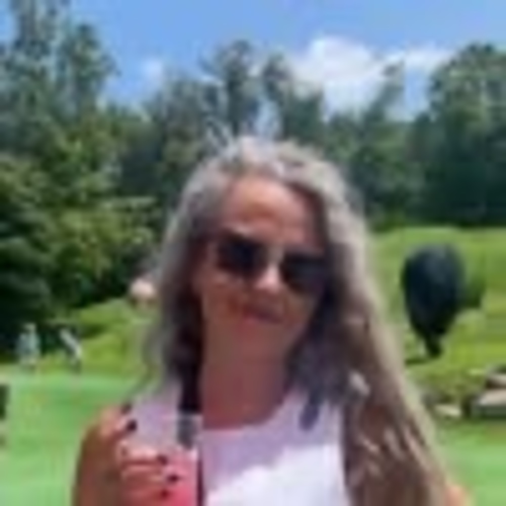 Meet your Posher, Teresa